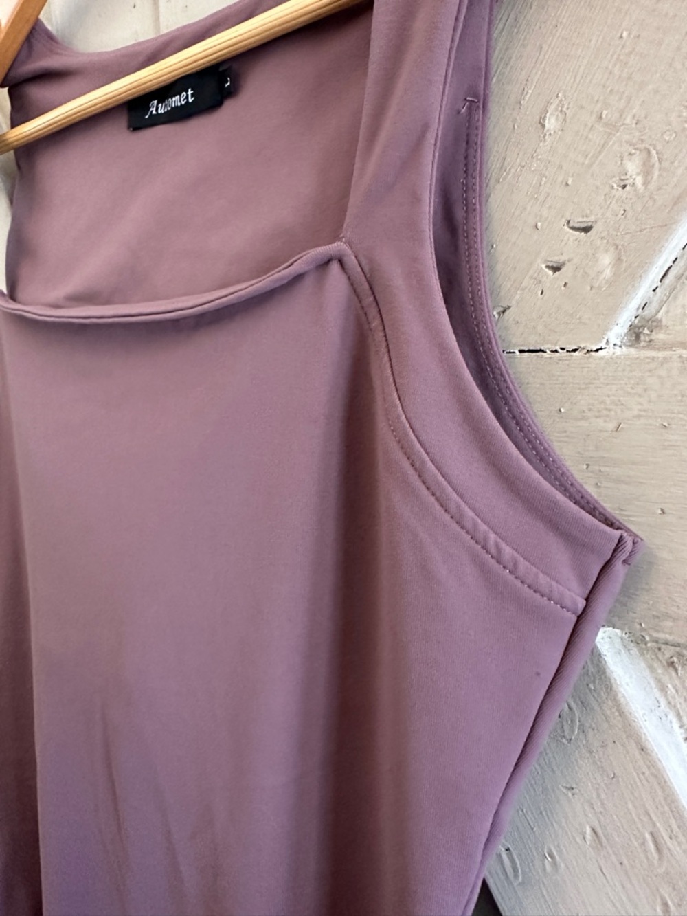 Automet Mauve Athletic Romper Size Large Built-In Bra Stretch One Piece - Picture 3 of 8